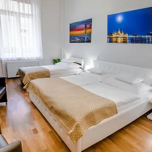 Bed and Breakfast Anabelle Bed And, Βουδαπέστη
