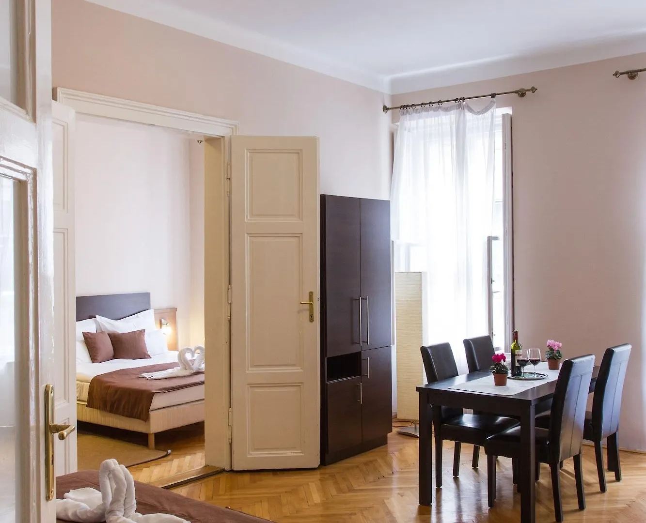 Central Hotel 21 And Apartments Budapeste