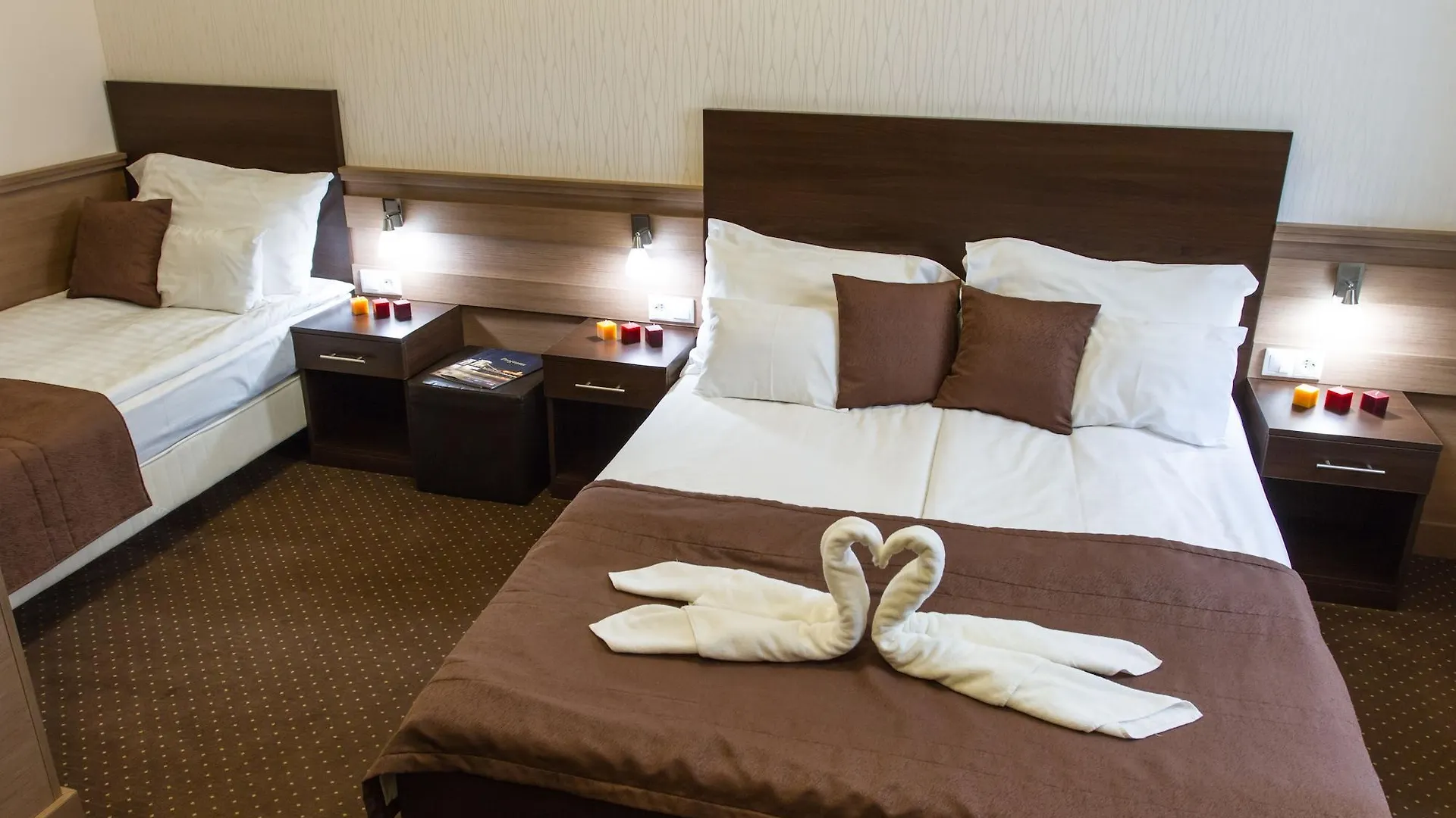 Central Hotel 21 And Apartments Budapeste 3*,
