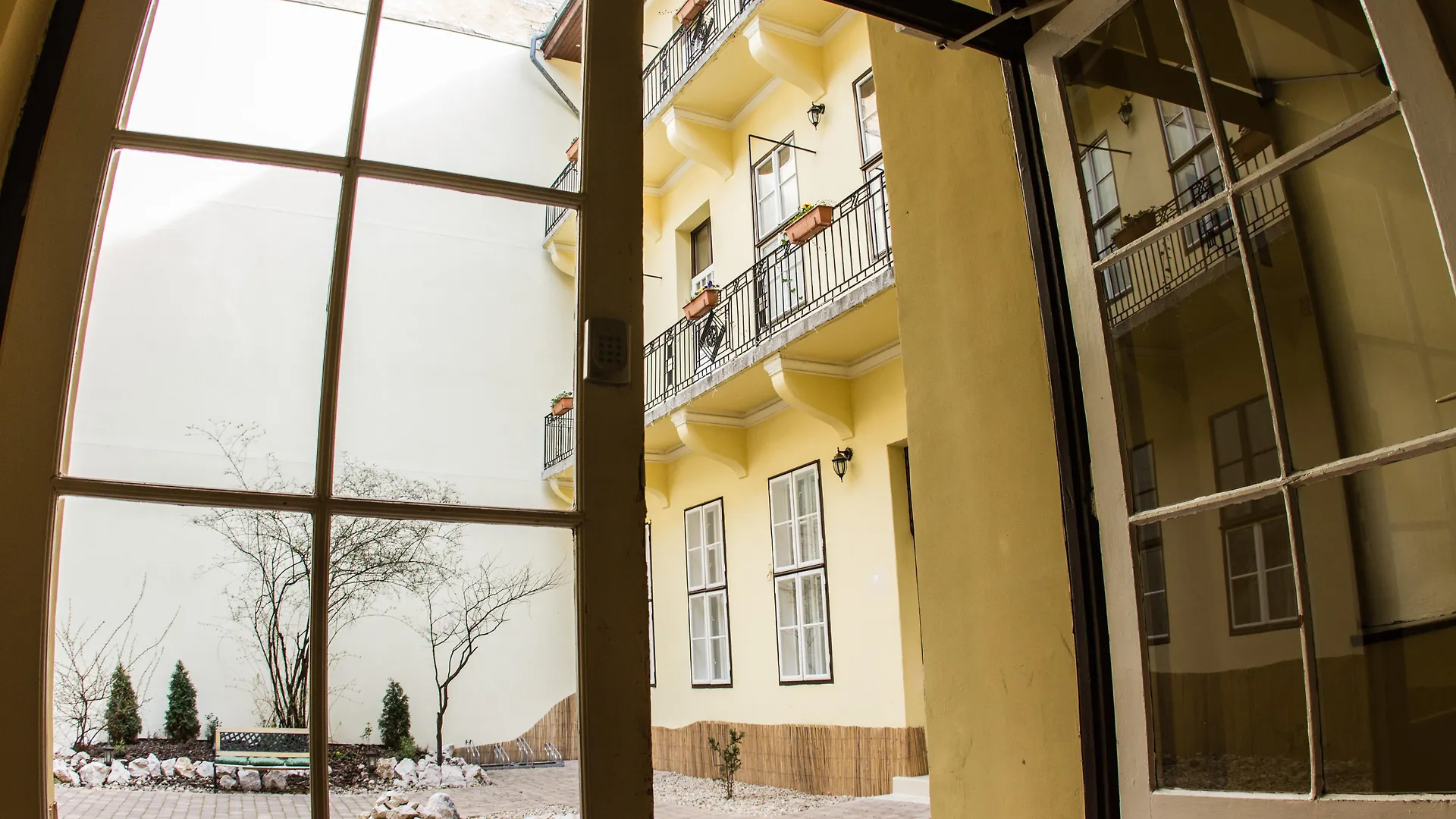 Central Hotel 21 And Apartments Βουδαπέστη